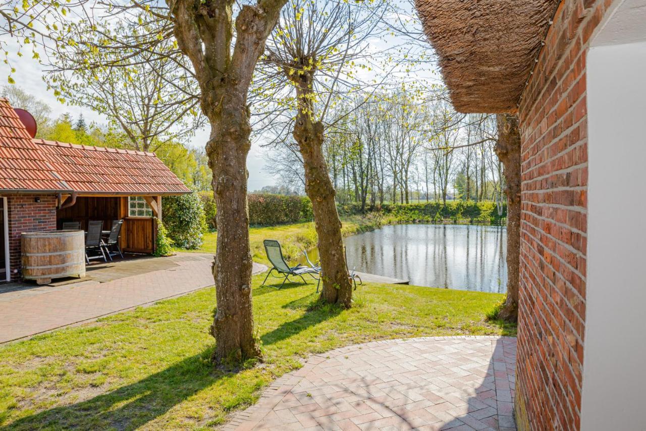 Reetdach Ostfriesenhaus Villa Südbrookmerland Екстериор снимка