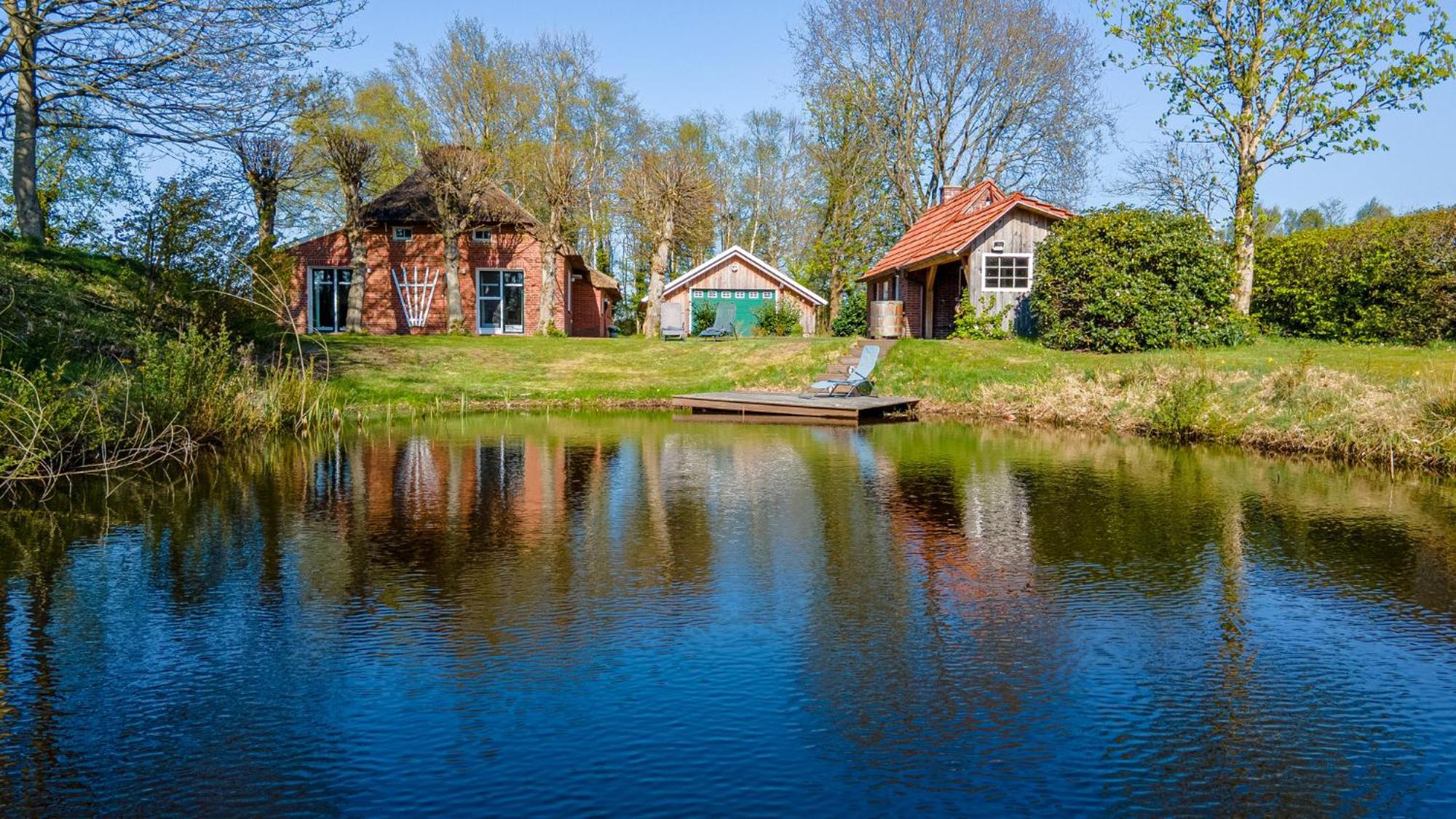 Reetdach Ostfriesenhaus Villa Südbrookmerland Екстериор снимка
